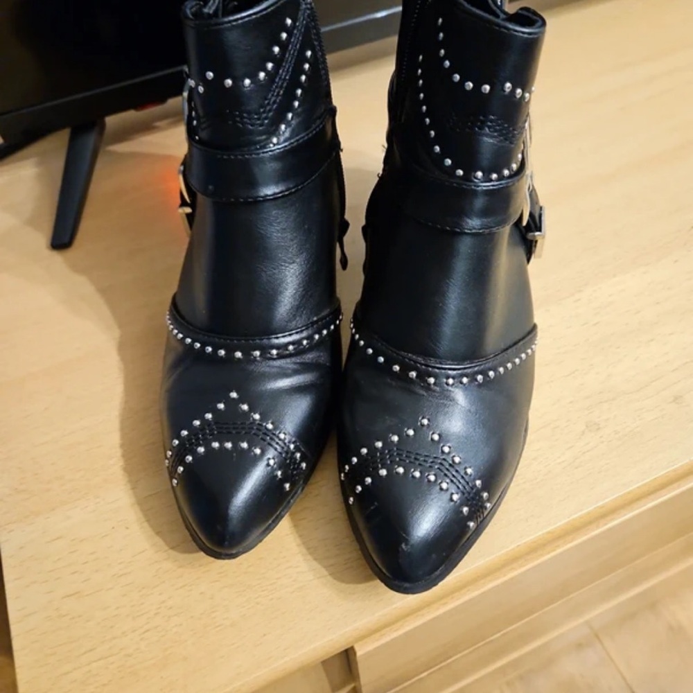Stud-Trim Black Pointed Leather Ankle Booties